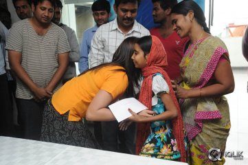 Samantha at Attarintiki Daredi 50 days Charity Pressmeet